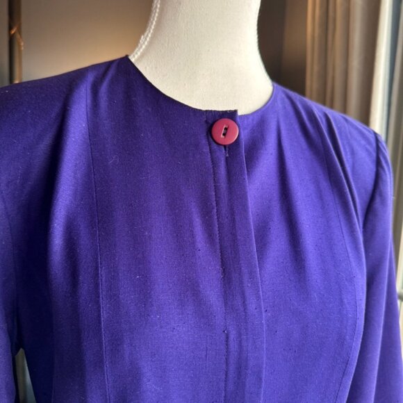 1980s Vintage 100% Silk Royal Purple Silk Skirt Suit Set - Picture 5 of 16
